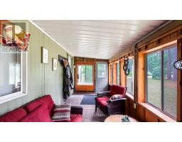 412 SUGAR MAPLE DRIVE - 4