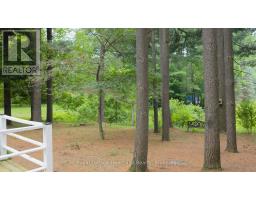 412 SUGAR MAPLE DRIVE - 42