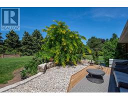100 RED MAPLE LANE - 10
