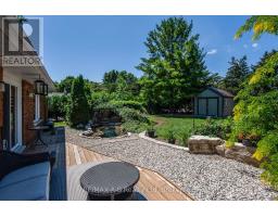 100 RED MAPLE LANE - 11