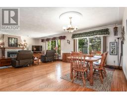 100 RED MAPLE LANE - 16