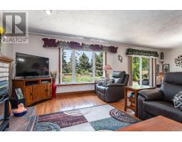 100 RED MAPLE LANE - 18