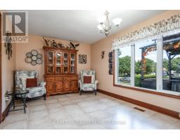 100 RED MAPLE LANE - 28