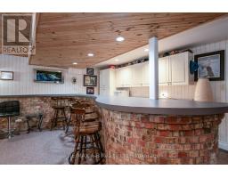 100 RED MAPLE LANE - 42
