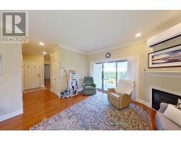 4-10 CONRAD DRIVE - 26