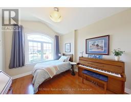 4-10 CONRAD DRIVE - 37