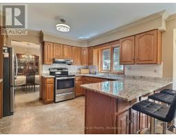 15 KINGSCOURT CRESCENT - 14