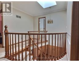 15 KINGSCOURT CRESCENT - 26