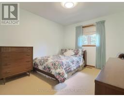 15 KINGSCOURT CRESCENT - 35