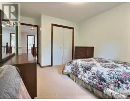 15 KINGSCOURT CRESCENT - 36