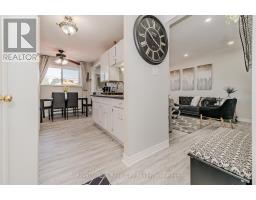 53 - 30D FLAMINGO DRIVE - 11