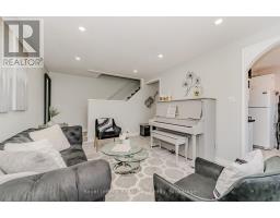 53 - 30D FLAMINGO DRIVE - 21