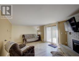 771 YORK AVENUE N - 33