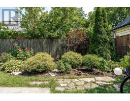 23 GRANT STREET - 33