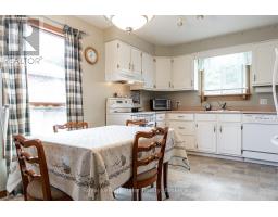 291 JOHN STREET S - 22