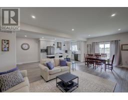 654 WRAY AVENUE S - 10