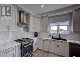 654 WRAY AVENUE S - 17