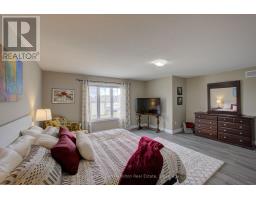 654 WRAY AVENUE S - 24