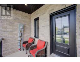 654 WRAY AVENUE S - 3