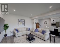 654 WRAY AVENUE S - 9
