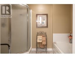 46 FRANCES STREET W - 16