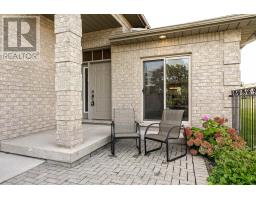 46 FRANCES STREET W - 2