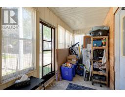 27 BRANT STREET - 12