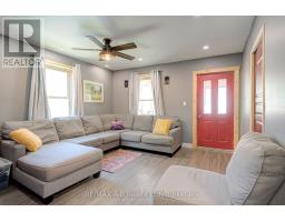 27 BRANT STREET - 14