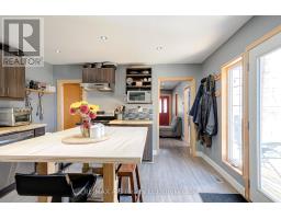 27 BRANT STREET - 22