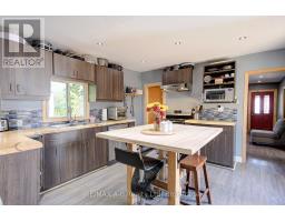 27 BRANT STREET - 23