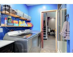 27 BRANT STREET - 36