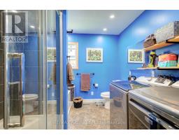 27 BRANT STREET - 40