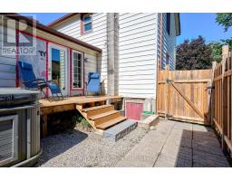 27 BRANT STREET - 6