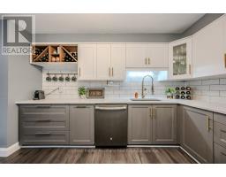 1206 - 55 GREEN VALLEY DRIVE - 14