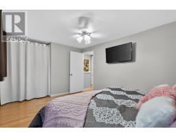 25 - 206 GREEN VALLEY DRIVE - 16