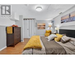 25 - 206 GREEN VALLEY DRIVE - 21
