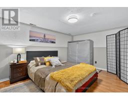 25 - 206 GREEN VALLEY DRIVE - 22