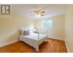 34 WOODRIDGE DRIVE - 25