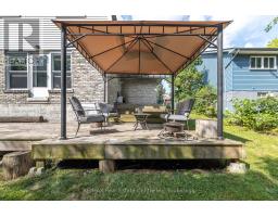 34 WOODRIDGE DRIVE - 46