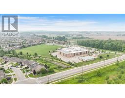 1426 CAEN AVENUE - 23