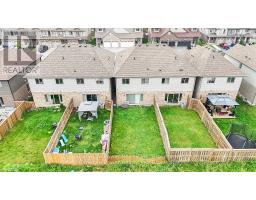 1426 CAEN AVENUE - 25