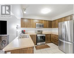 1426 CAEN AVENUE - 6