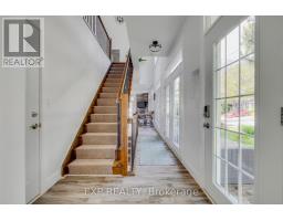 28 CENTRE STREET - 13