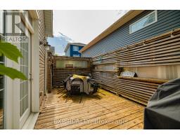 28 CENTRE STREET - 29