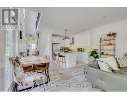 28 CENTRE STREET - 3