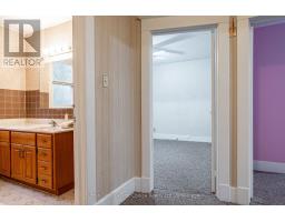 140 AVON STREET - 27