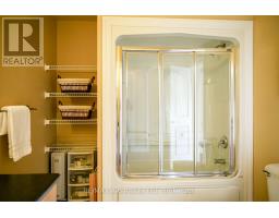 305 - 555 KING STREET E - 17