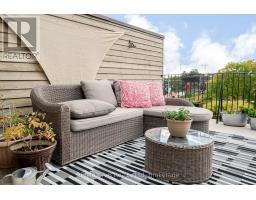 305 - 555 KING STREET E - 30