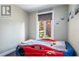 3972 BURNS STREET - 33