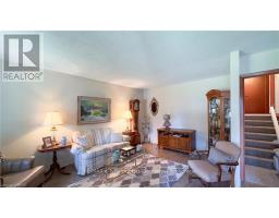 205 SPENCE CR CRESCENT - 7